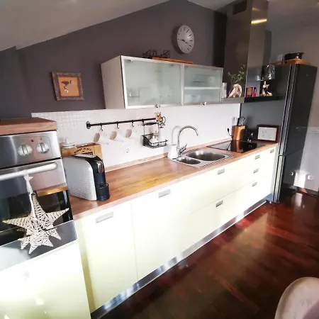 Veliki Balkon S Pogledom Na More 스베티필립아이자코브